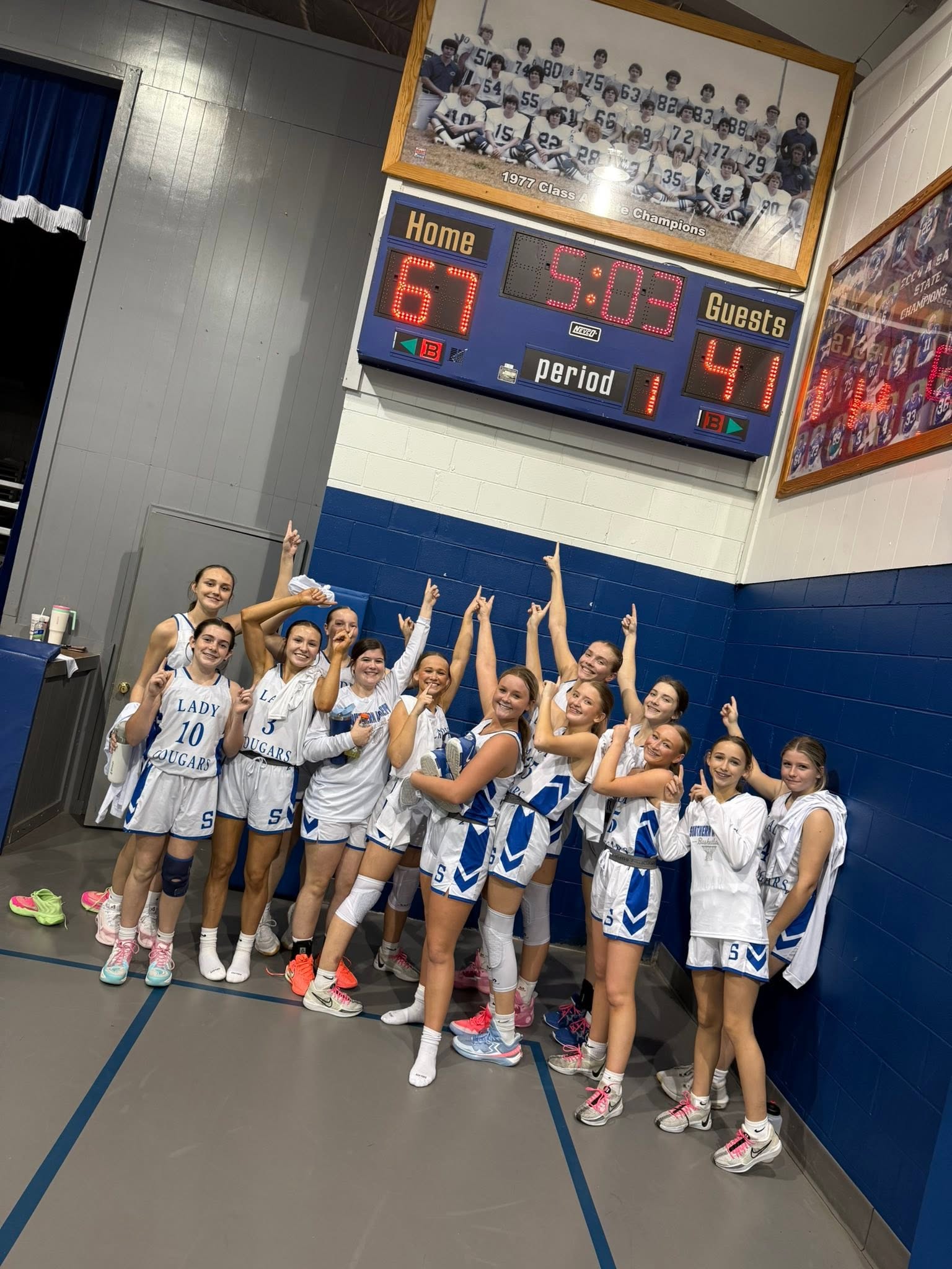 basketball girls win