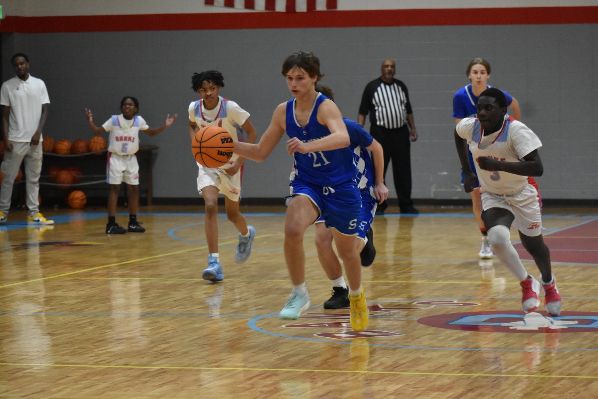 basketball varsity run